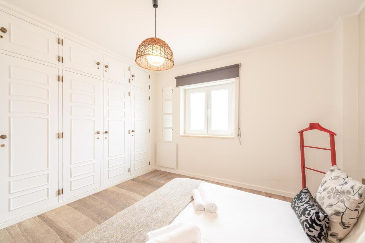 カルカヴェロスGuestready - Minimalist Downtown Apt With Terraceアパートメント エクステリア 写真