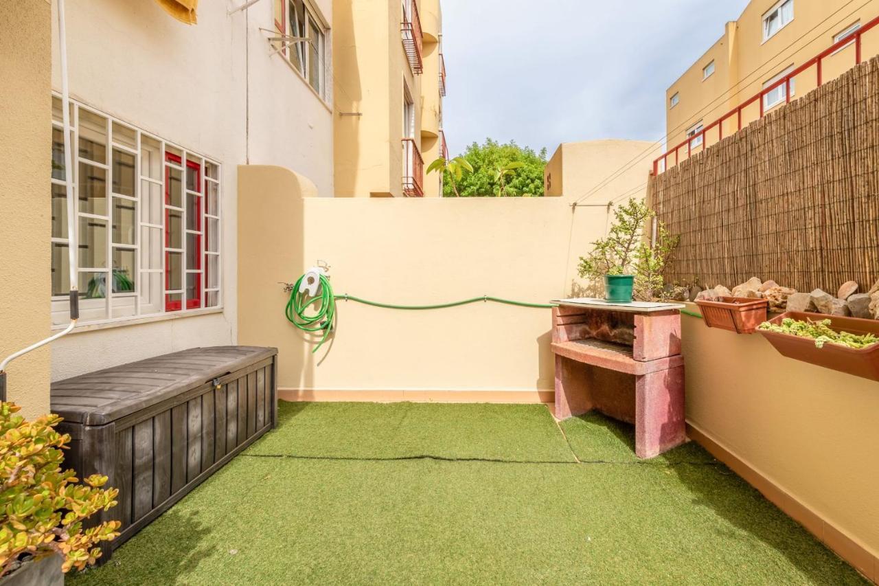 カルカヴェロスGuestready - Minimalist Downtown Apt With Terraceアパートメント エクステリア 写真